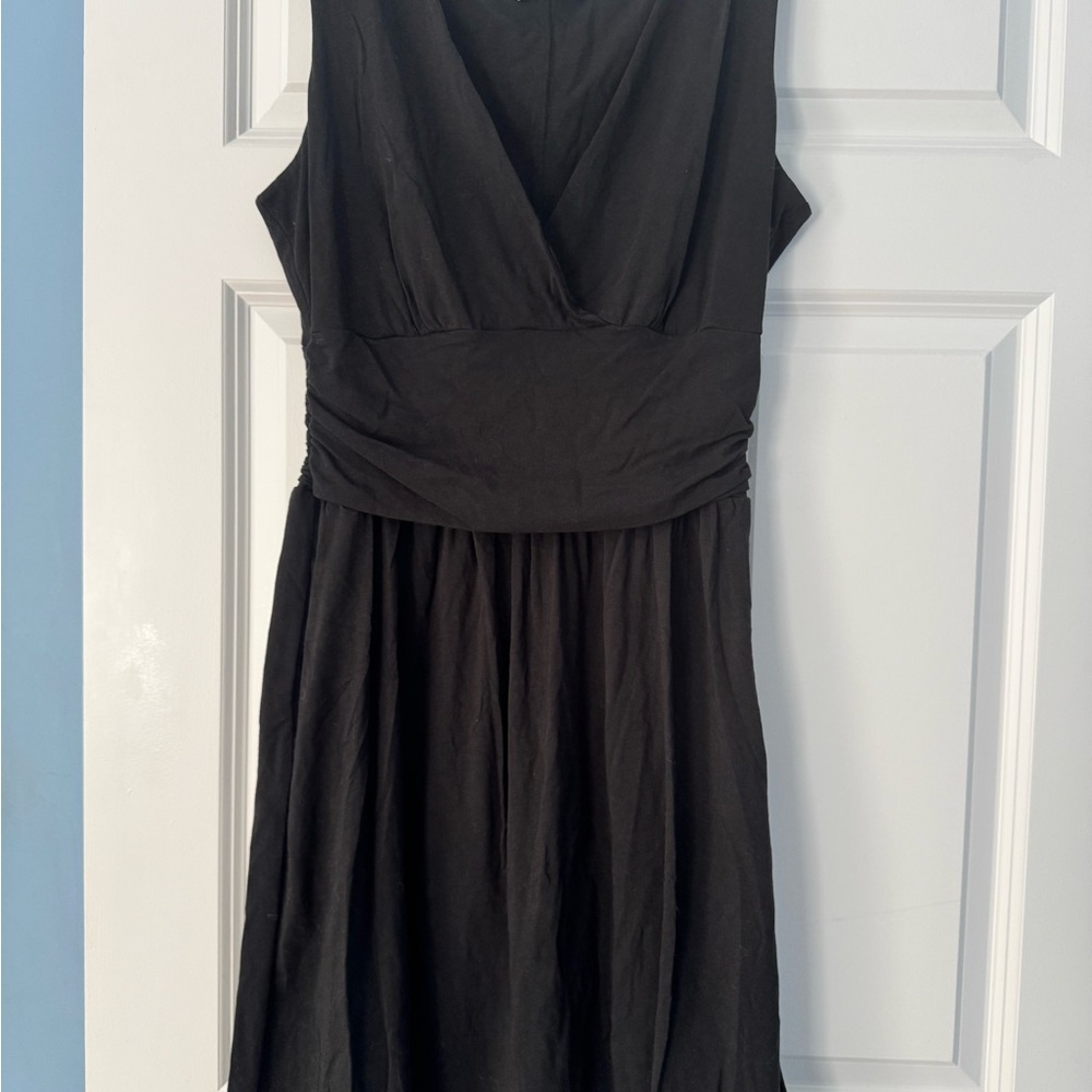 North Face Sleeveless V-Neck Dress